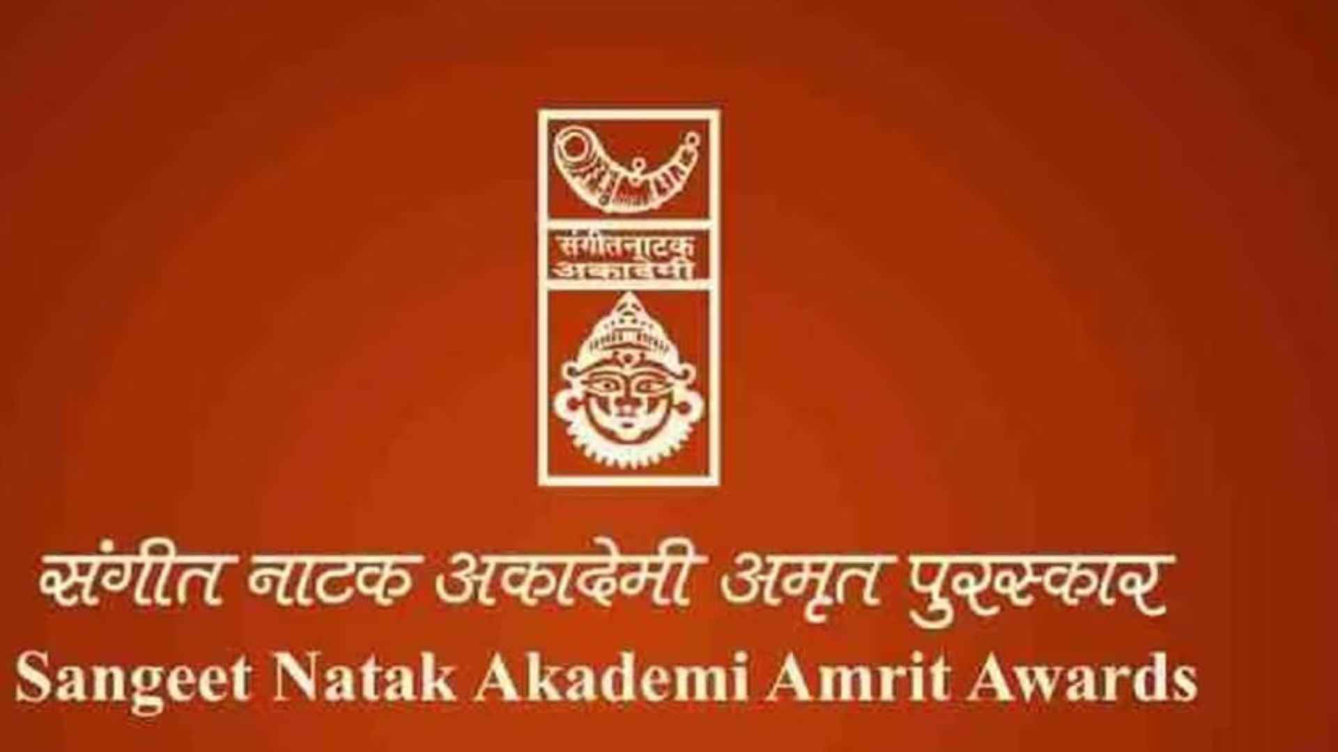 File:Pratibha Devisingh Patil presenting the Sangeet Natak Akademi Fellow  Award-08 to Shri Bhupendra Kumar Hazarika for his outstanding contribution  to Indian music.jpg - Wikipedia